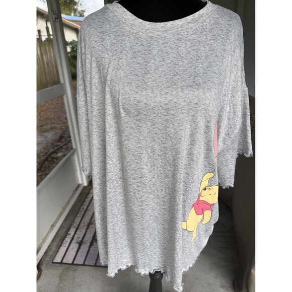 Disney Stores Winnie-the-Pooh XXL Valentine Heart Balloon Loose Fit  Cool Comfy - Picture 3 of 5